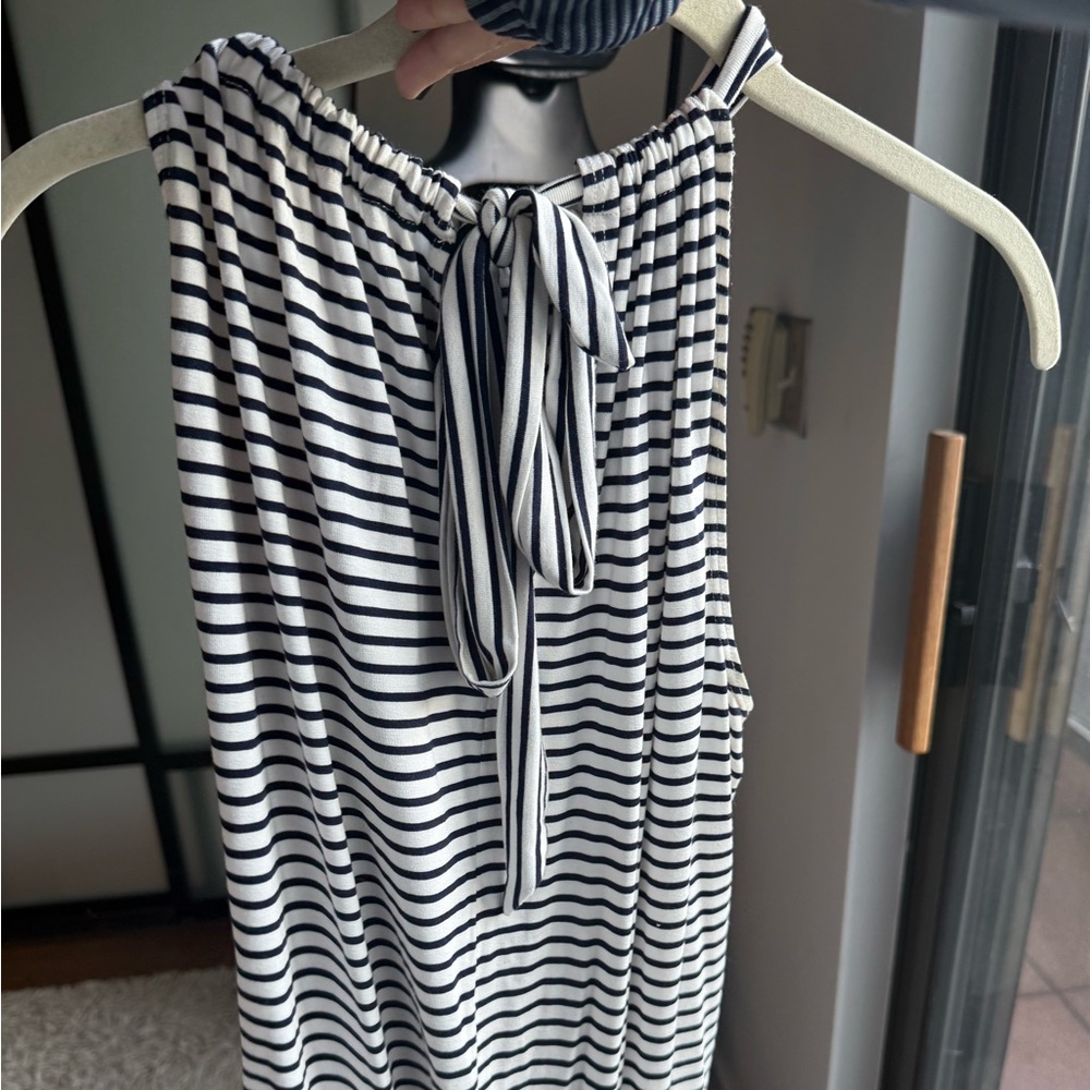 Trina Turk sleeveless shirt with tie
